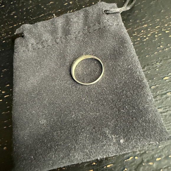 Catbird Barnes Ring Silver - Picture 11 of 11